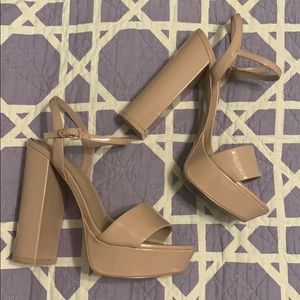 Aldo nude heels size 9